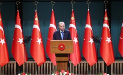 Emekliye ek ödeme tekrardan gün yüzüne çıkıyor! Nakit ödeme olacak!